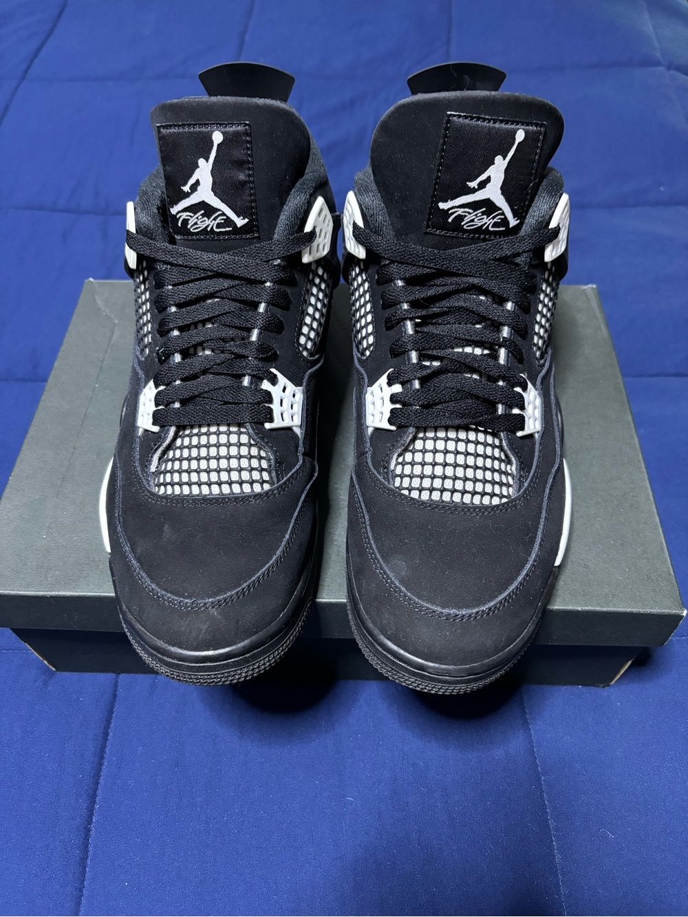 Jordan 4 Retro White Thunder 2024 Size 11.5